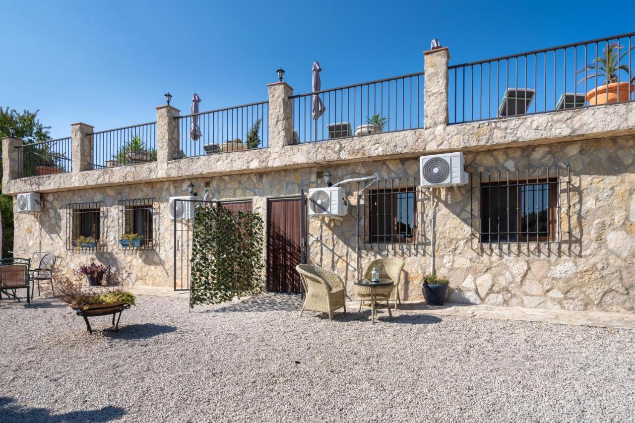 Hacienda La Buena Vida B&B En Appartementen Casita La Bruja Algarinejo Eksteriør billede